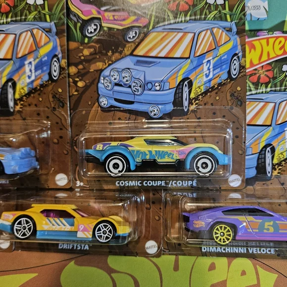 HotWheels Spring 2026 Die-Cast Car Set Of 5 - Blue and Yellow - Picture 3 of 6